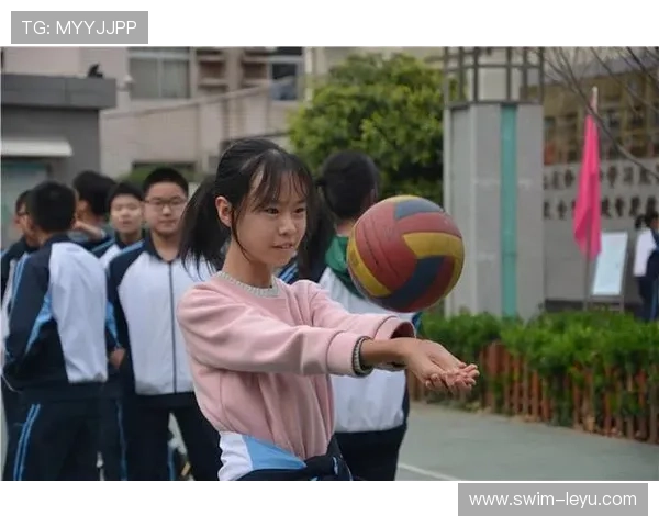 足球垫球技术最差球星揭秘他为何被球迷调侃为垫球灾难